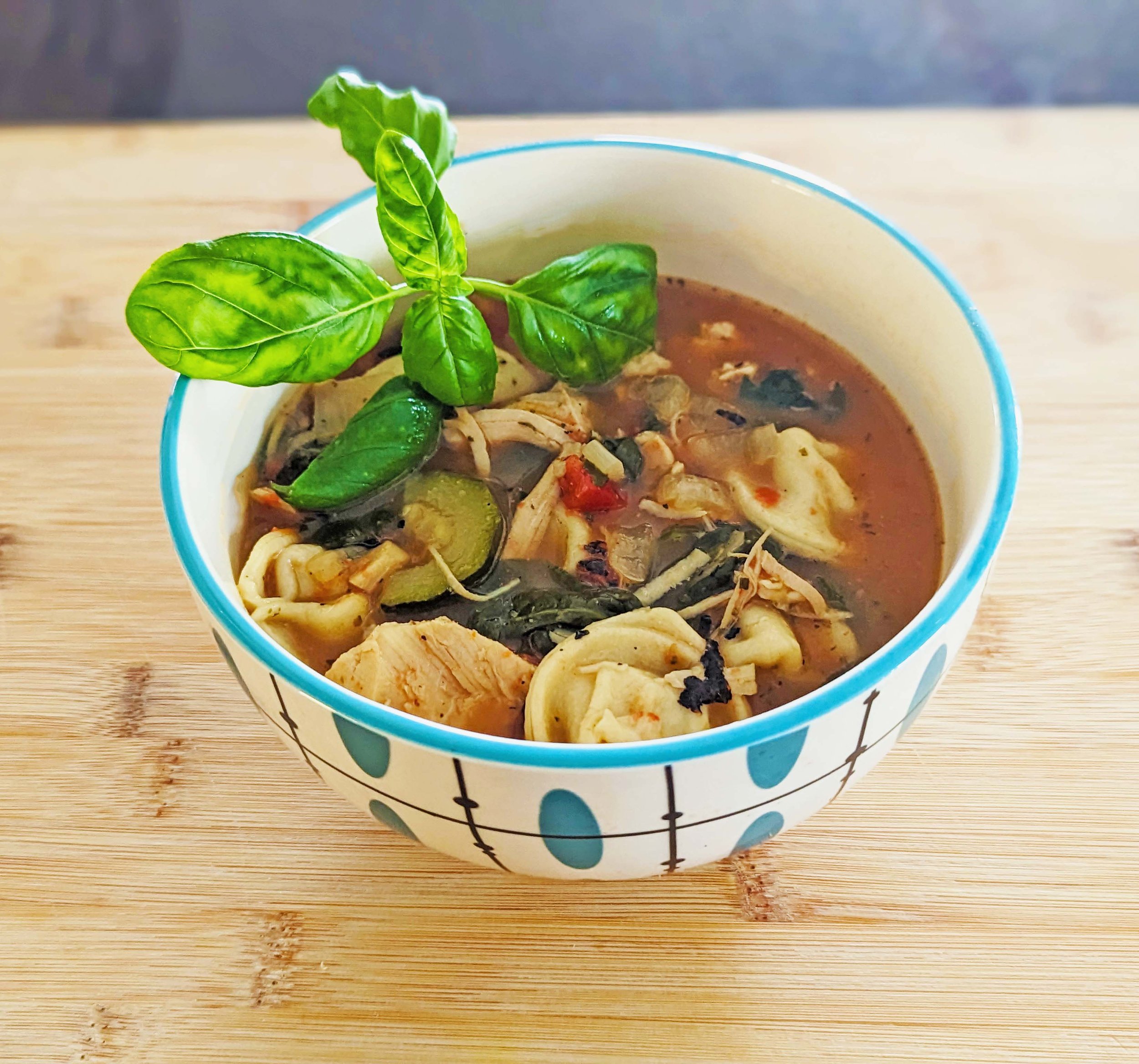 Tortellini Soup with Chicken And Spinach
